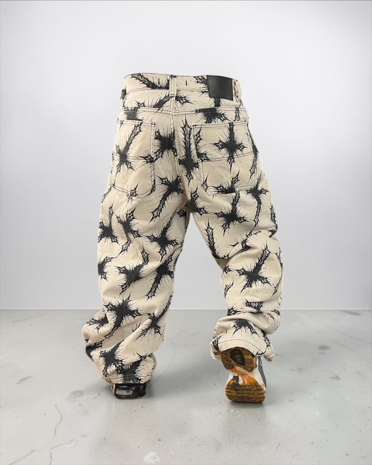 Baggy Tono especial “Cream Cross”