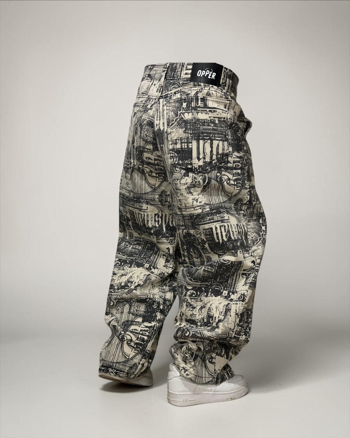Jeans Baggy tono especial: Newspaper