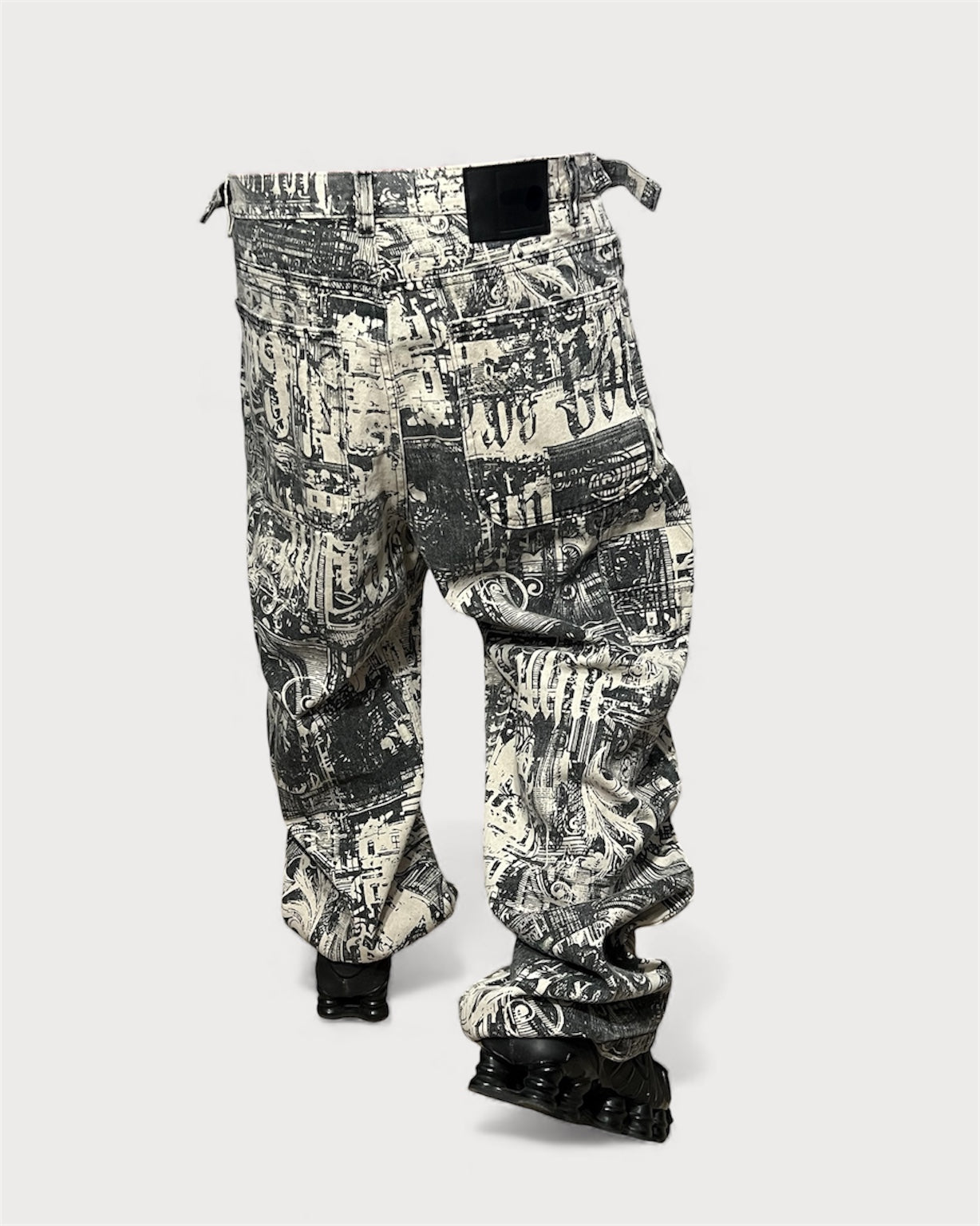 Jeans Baggy tono especial: Newspaper