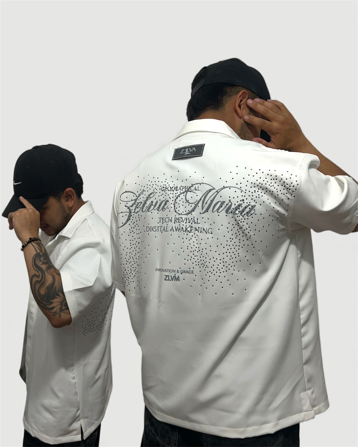 Camisa con piedreria en color blanco marfil