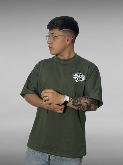 Camiseta oversize Yōkai Collection Verde Militar