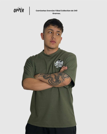 Camiseta oversize Yōkai Collection Verde Militar