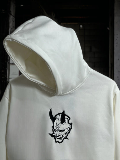 Busos oversize Yokai Collection Blanco Marfil.